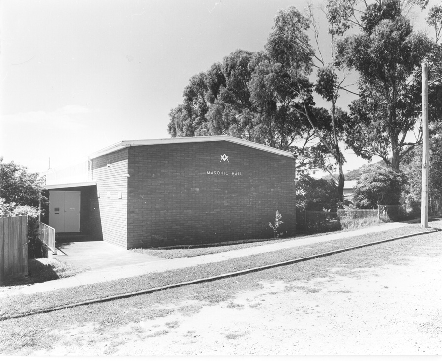 1954