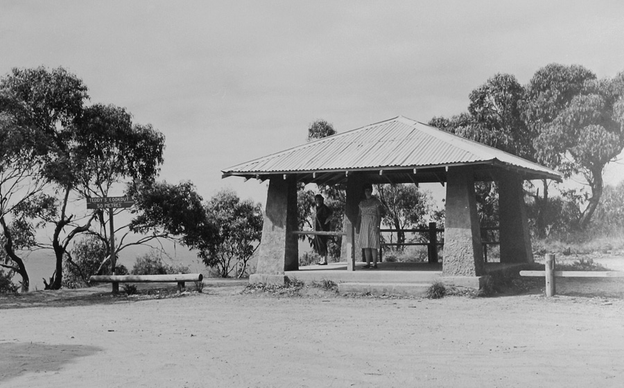 1880